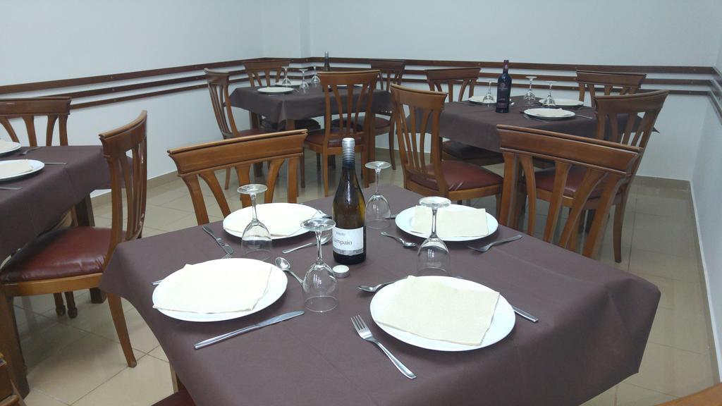 Hostal San Telmo Туй Экстерьер фото