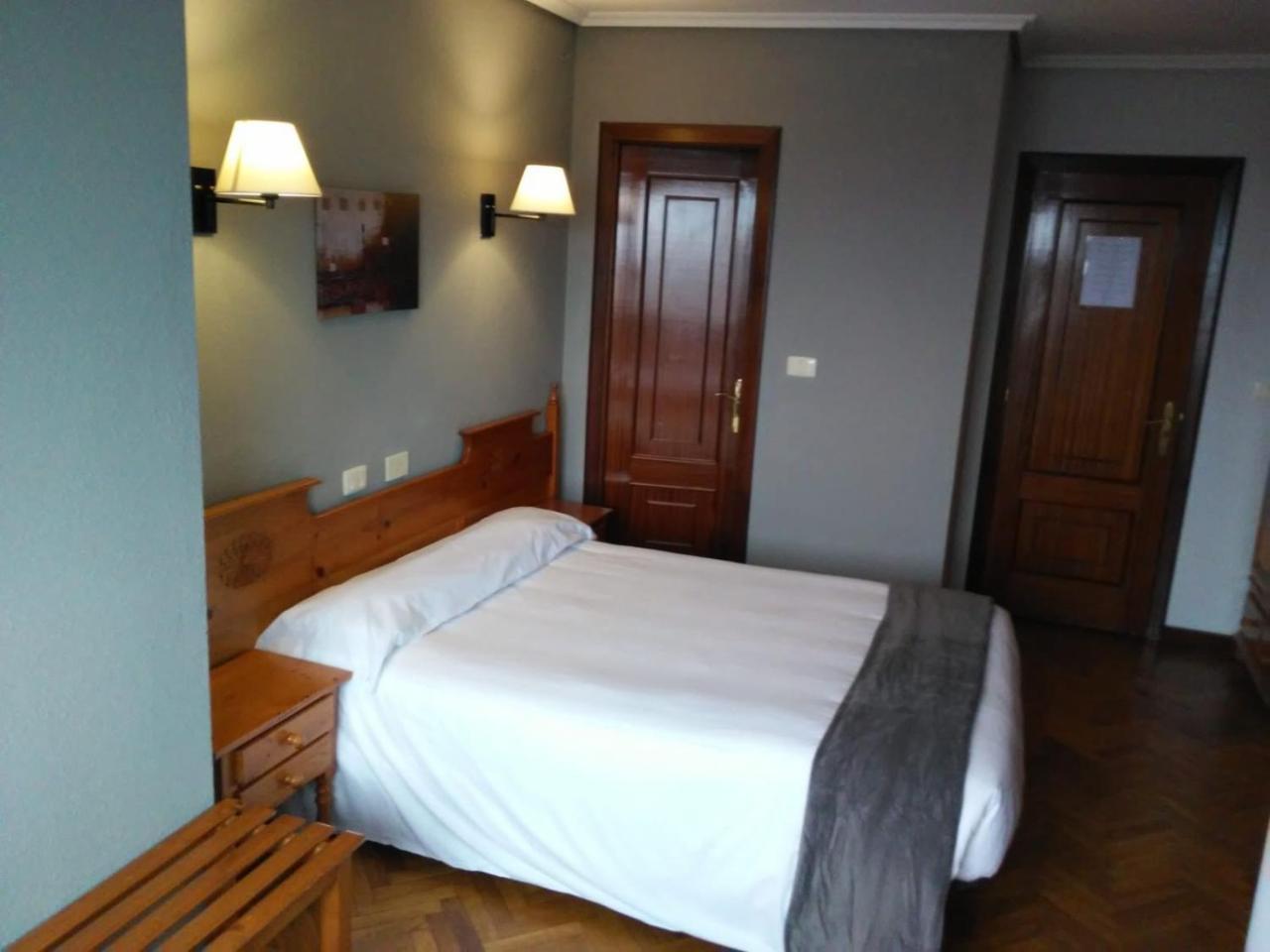 Hostal San Telmo Туй Экстерьер фото