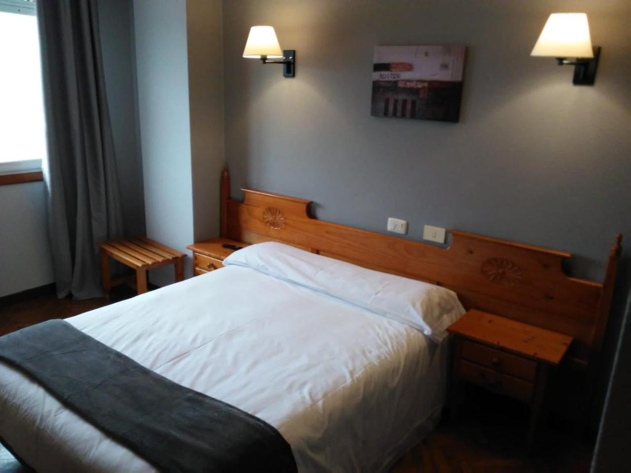 Hostal San Telmo Туй Экстерьер фото