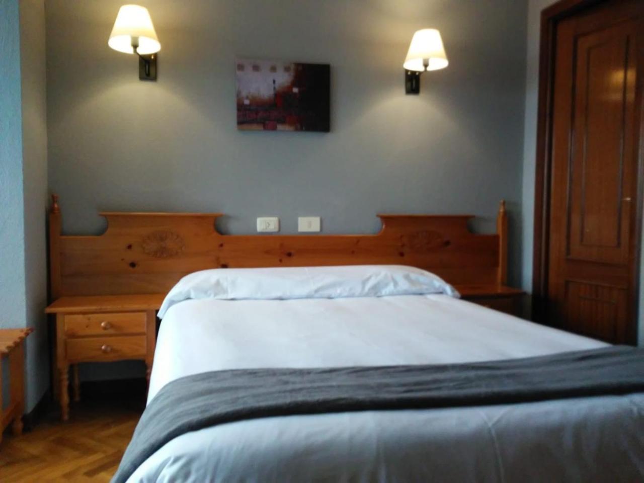 Hostal San Telmo Туй Экстерьер фото